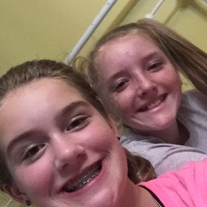 Meet your Posher, Kendall